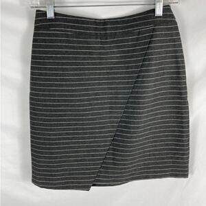 LOFT Faux Wrap Skirt Grey White Stripe Size 2